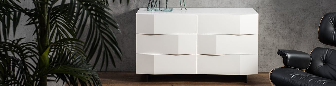 Life & furniture s.r.o.